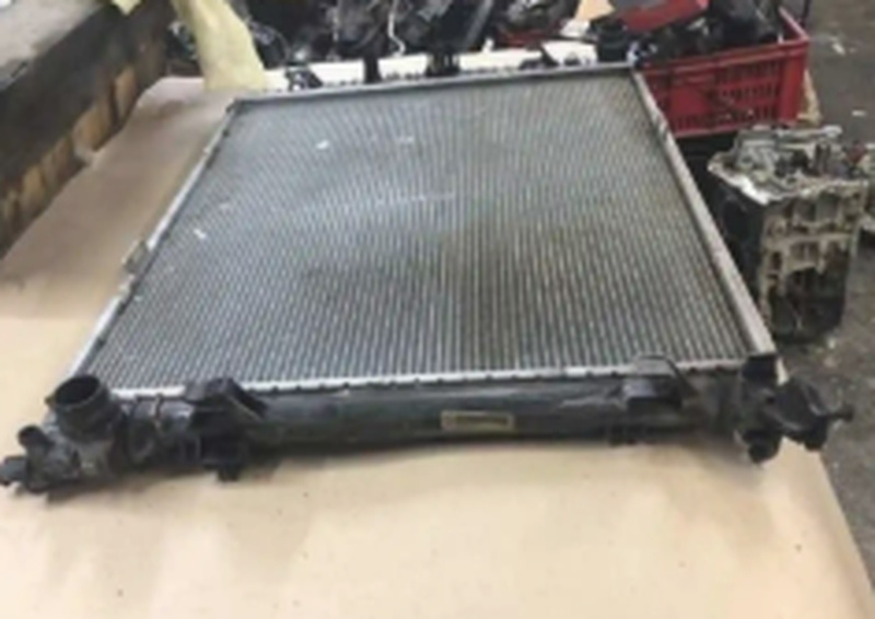 Радиатор для авто w166
